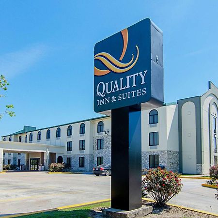 Quality Inn & Suites Near Tanger Outlet Mall Gonzales Exterior foto