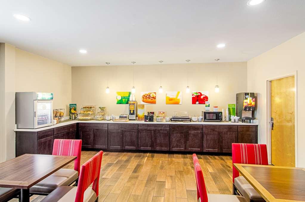 Quality Inn & Suites Near Tanger Outlet Mall Gonzales Restaurante foto